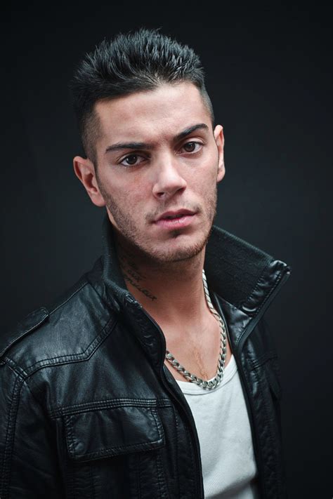 Emis Killa .